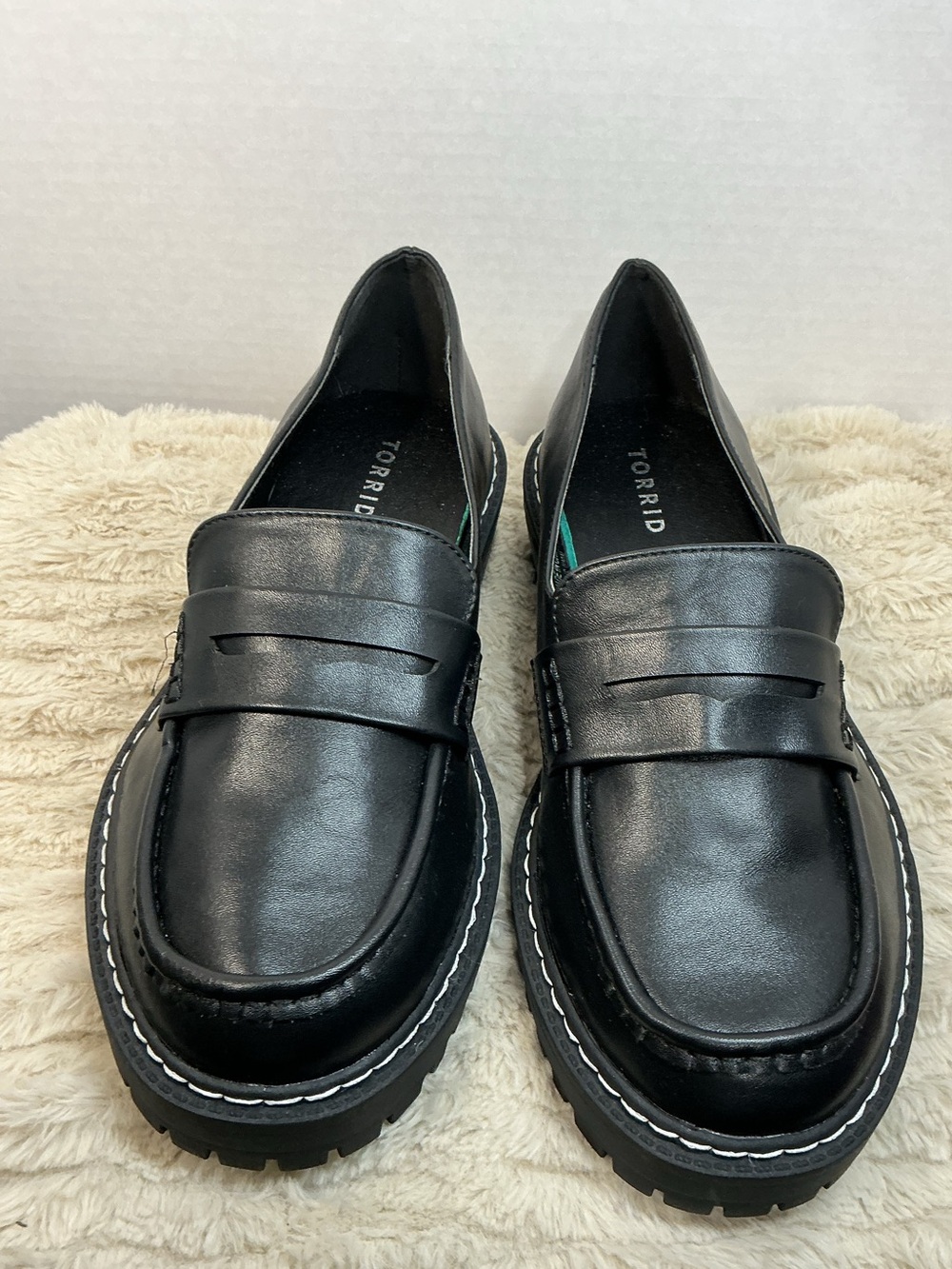 Torrid Chunky Lug Sole Penny Loafers Black Women’s 9 WW Extra Wide Platform